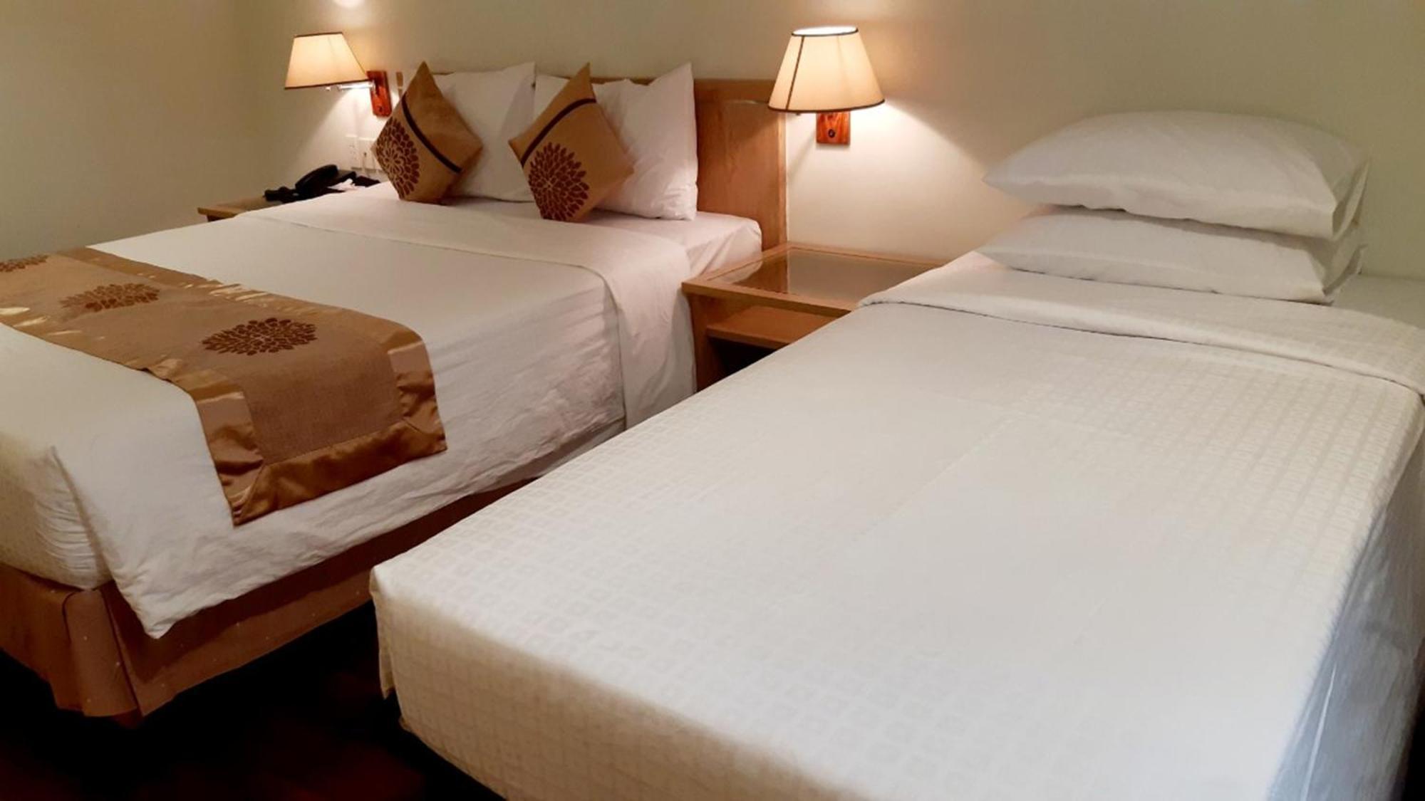 Vien Dong Hotel - Near Bui Vien Walking Street Хошимин Екстериор снимка